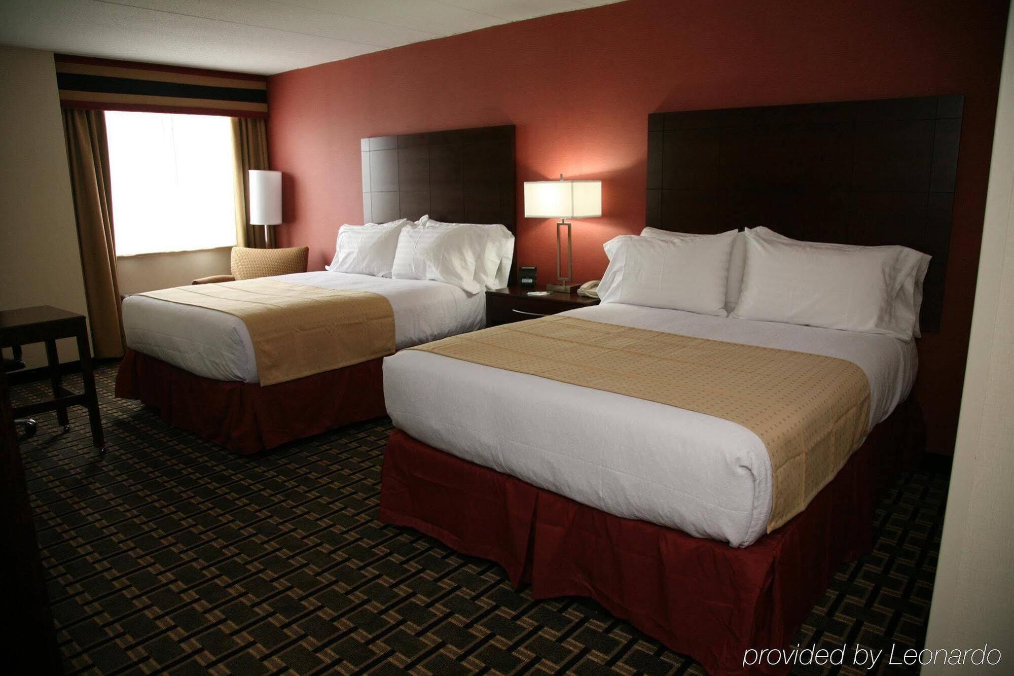 Holiday Inn New London By Ihg Екстериор снимка